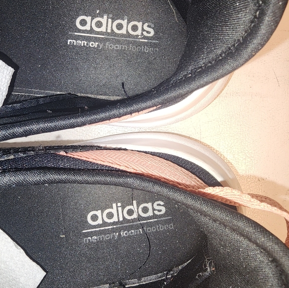 Adidas Cloudfoam Size 8.5 - Picture 6 of 8